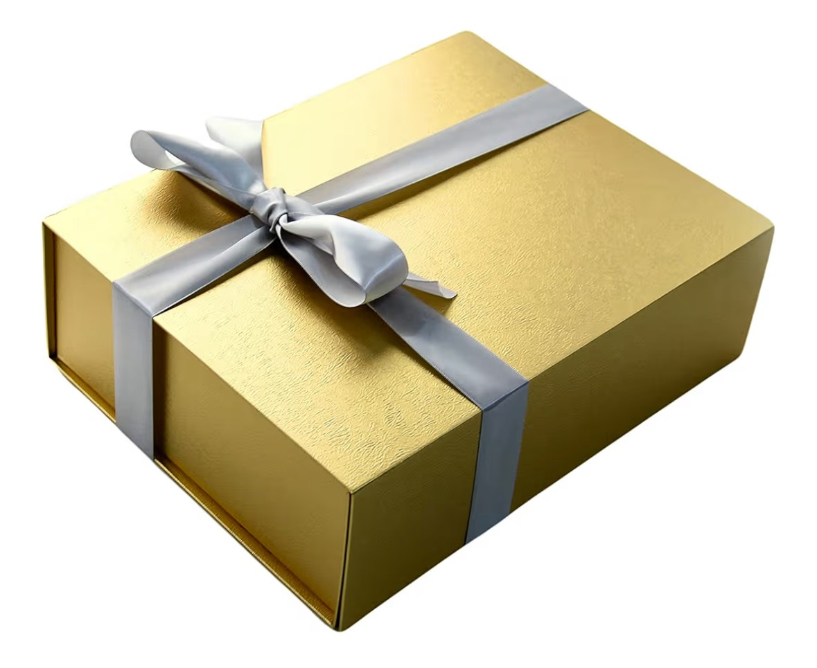 Caja de Lujo Dorada   12.5"x9.5"x3.5'